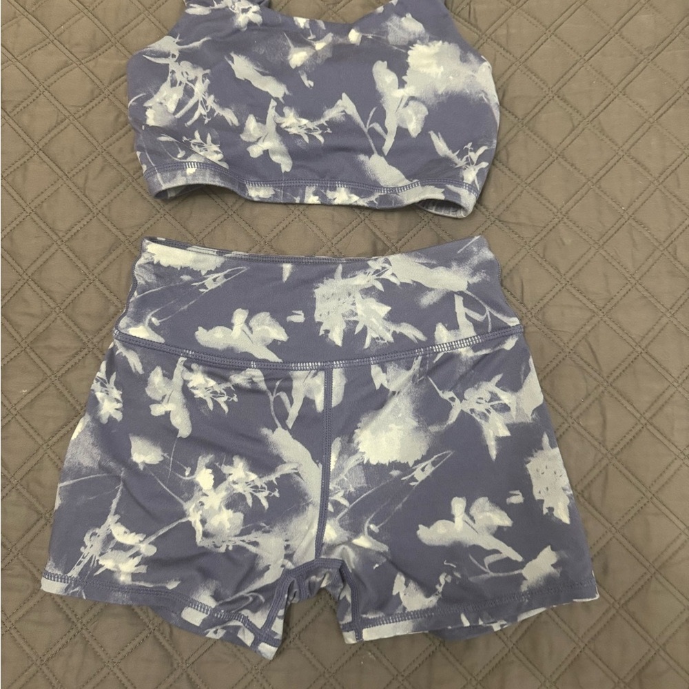 EUC Zella Floral Sports Bra and Shorts Set (happy to sell separate too)